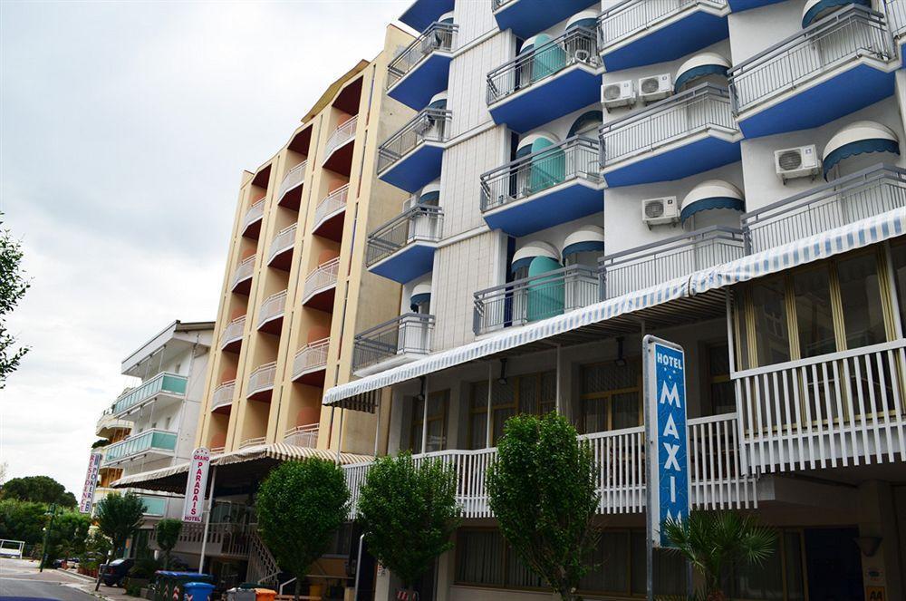 Hotel Arena Каттолика Экстерьер фото