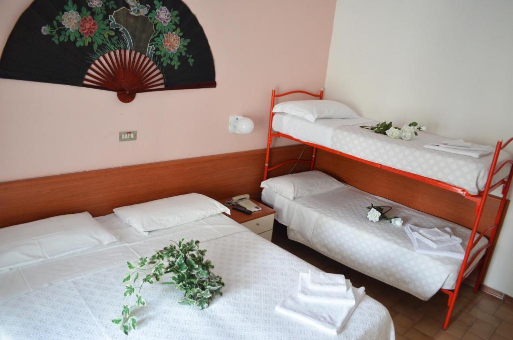Hotel Arena Каттолика Номер фото